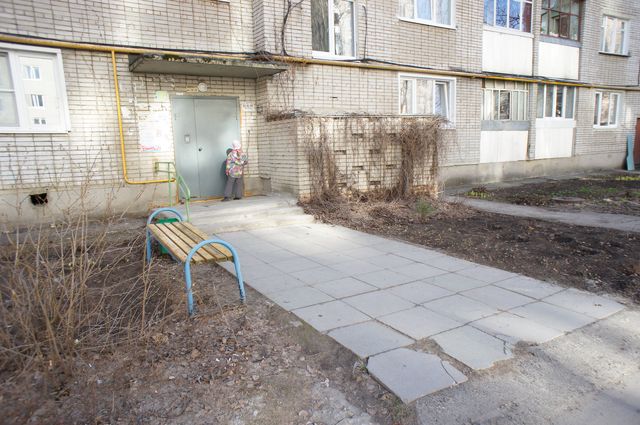 EntranceOutside