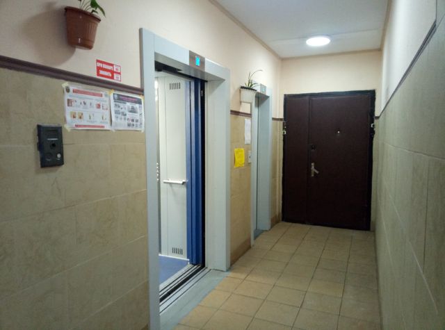 EntranceInside