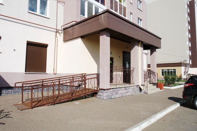 EntranceOutside