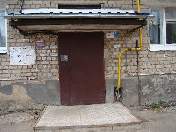 EntranceOutside