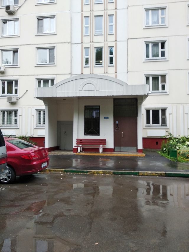EntranceOutside