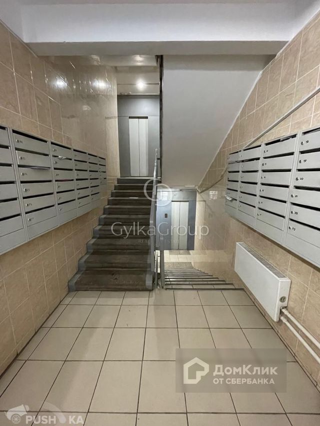 EntranceInside