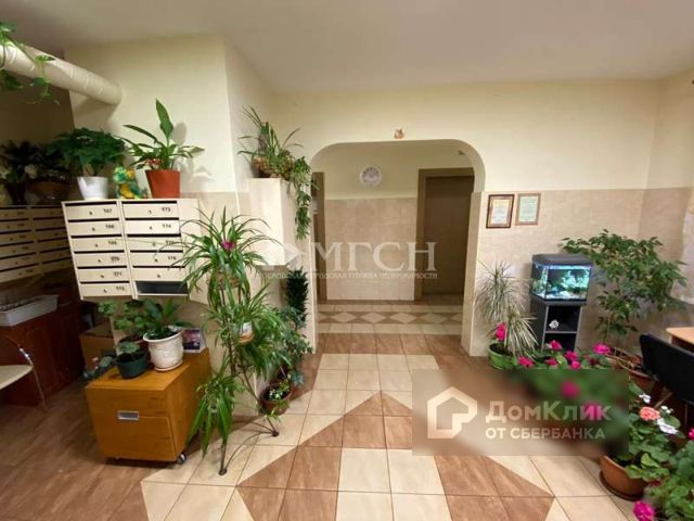 EntranceInside