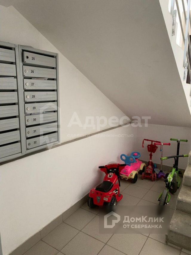 EntranceInside