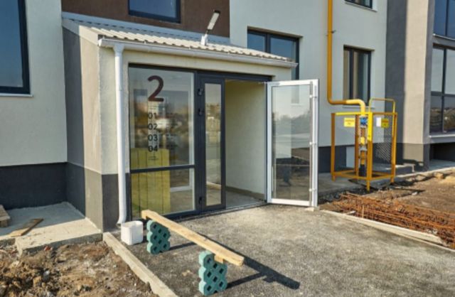 EntranceOutside