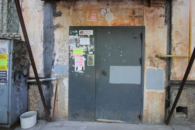 EntranceOutside