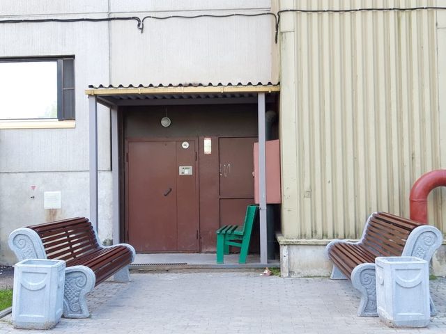 EntranceOutside
