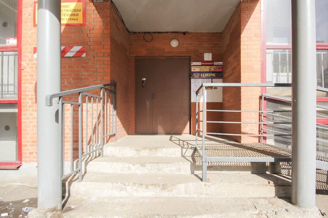EntranceOutside