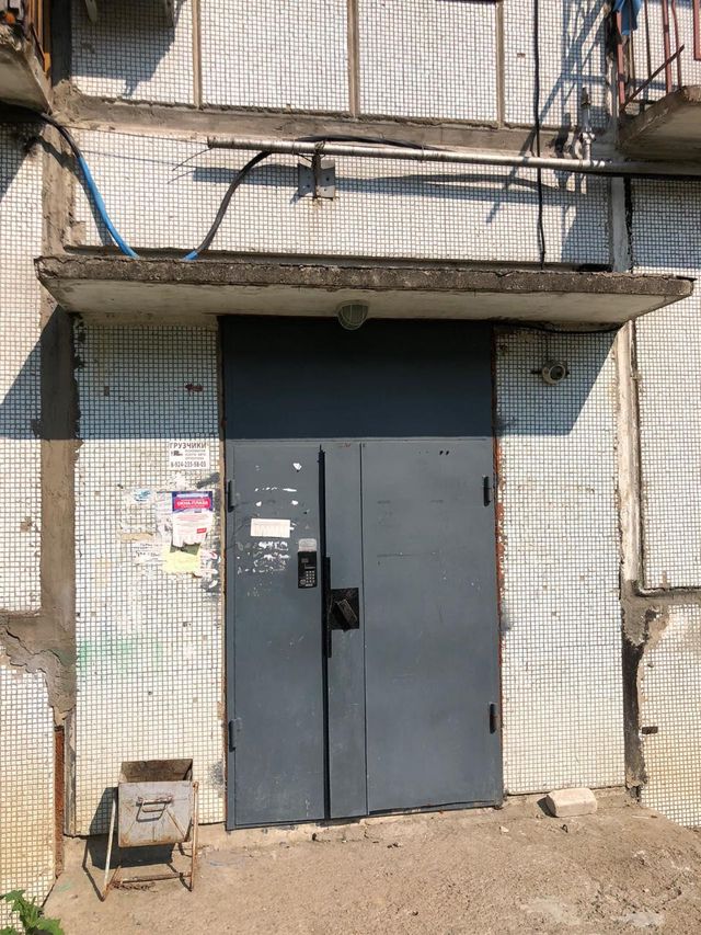 EntranceOutside
