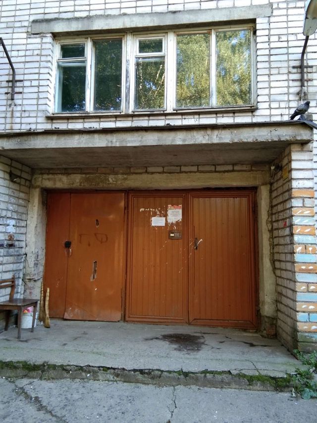 EntranceOutside
