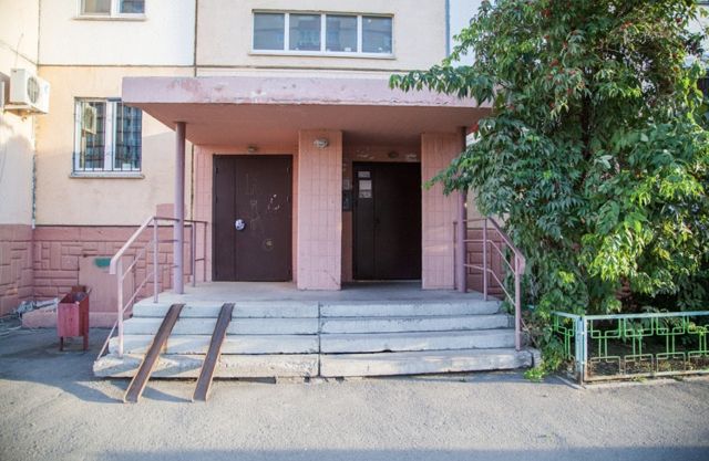 EntranceOutside