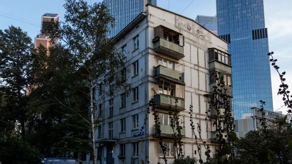 Срок получения новой квартиры по программе реновации в Москве сократили в 3 раза