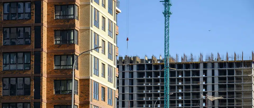 Долгостроев не осталось в 57 регионах России