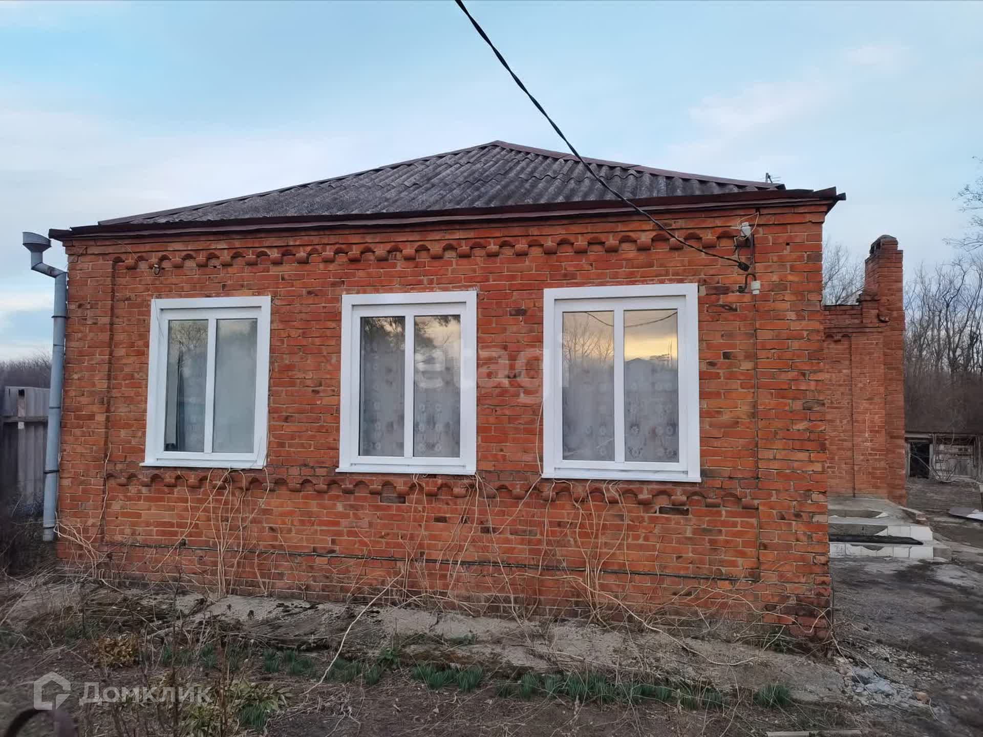 Купить дом, 85.1 м² по адресу Краснодарский край, Кореновский район,  посёлок Новоберезанский за 900 000 руб. в Домклик — поиск, проверка,  безопасная сделка с жильем в офисе Сбербанка.