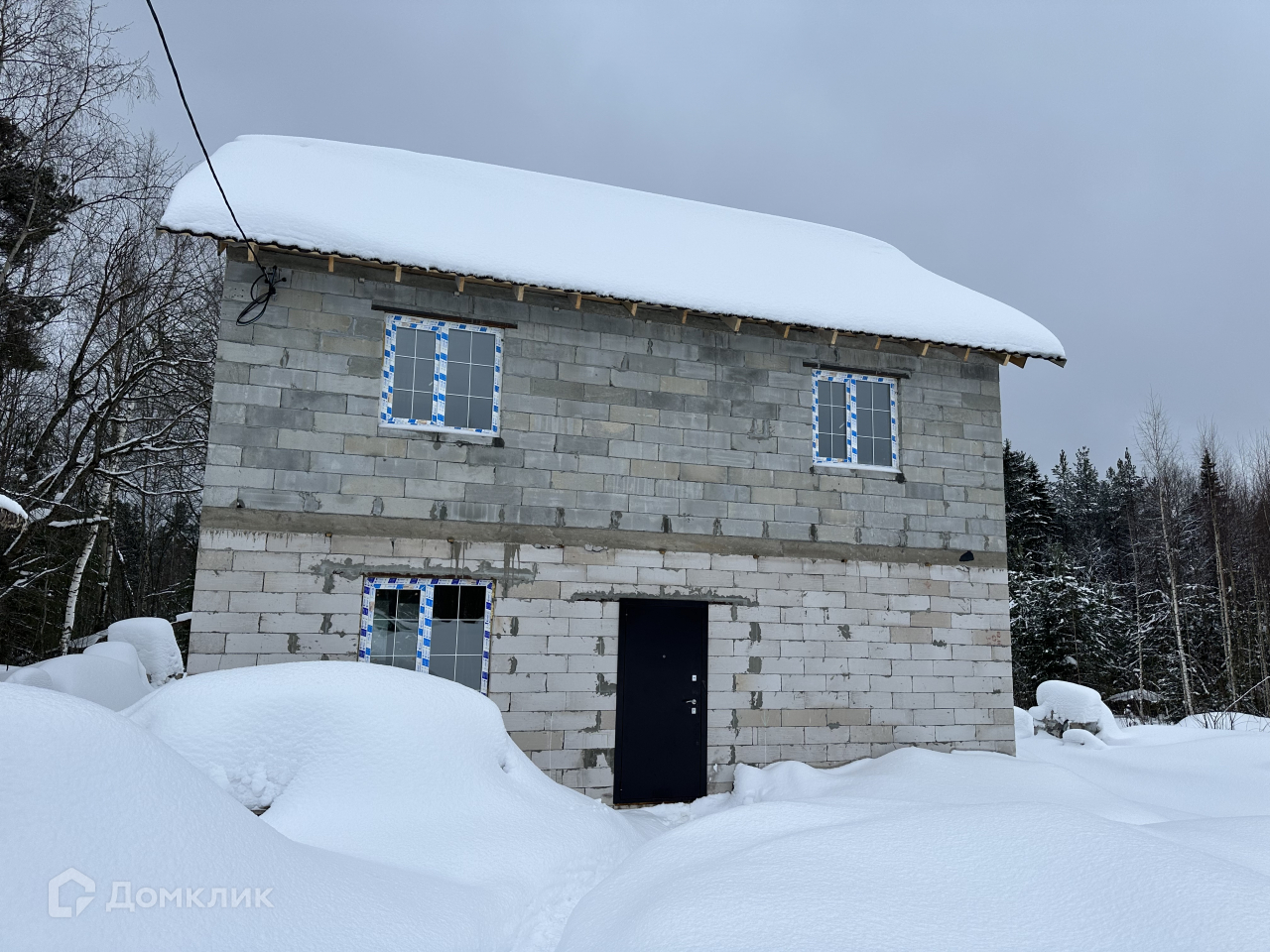 Купить дом, 100 м² по адресу Пермский край, Березники, улица Валерия  Седегова, 3 за 4 000 000 руб. в Домклик — поиск, проверка, безопасная  сделка с жильем в офисе Сбербанка.