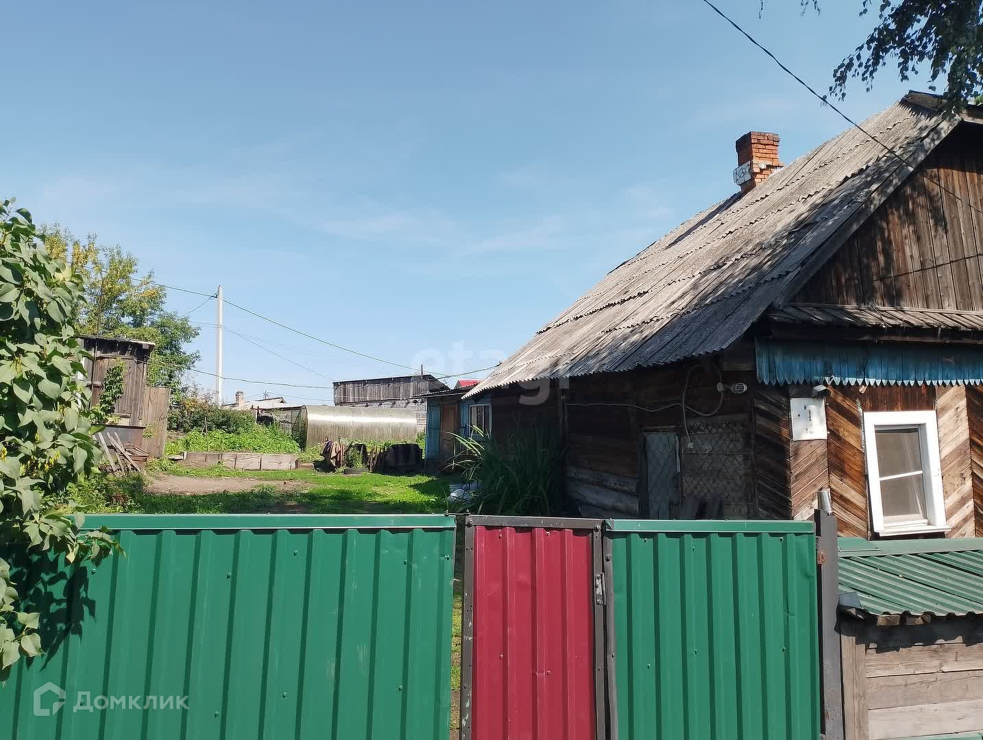 Купить часть дома по адресу Кемеровская область, Ленинск-Кузнецкий, улица  Ветеранов, 3 за 400 000 руб. в Домклик — поиск, проверка, безопасная сделка  с жильем в офисе Сбербанка.