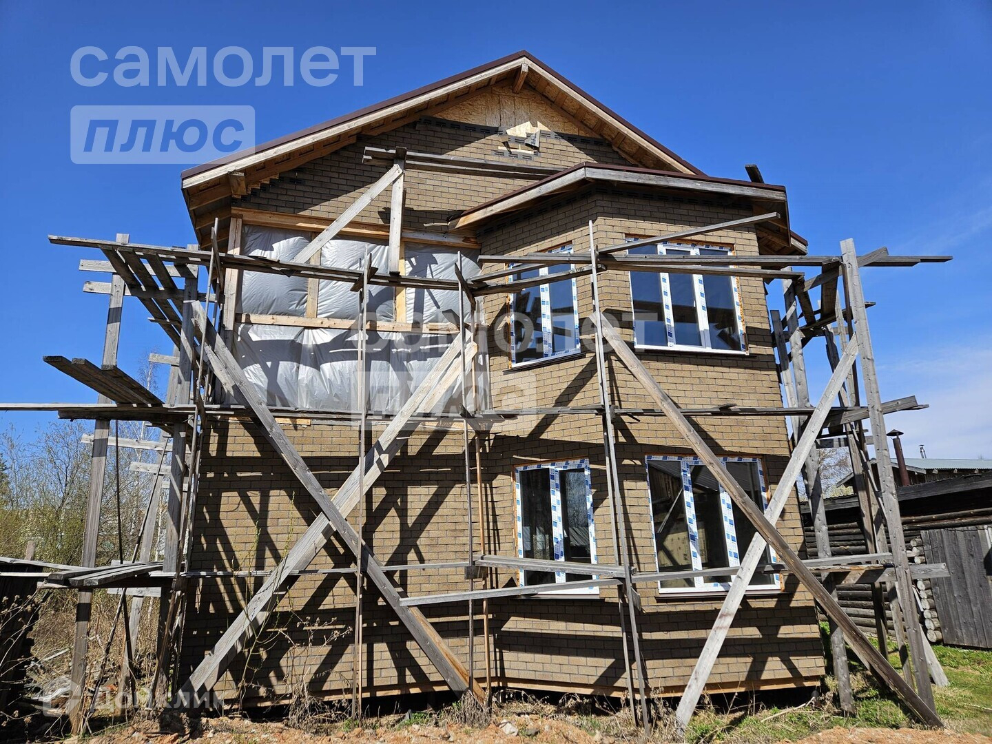 Купить дом, 200 м² по адресу Киров, Деповская улица, 57 за 11 180 000 руб.  в Домклик — поиск, проверка, безопасная сделка с жильем в офисе Сбербанка.