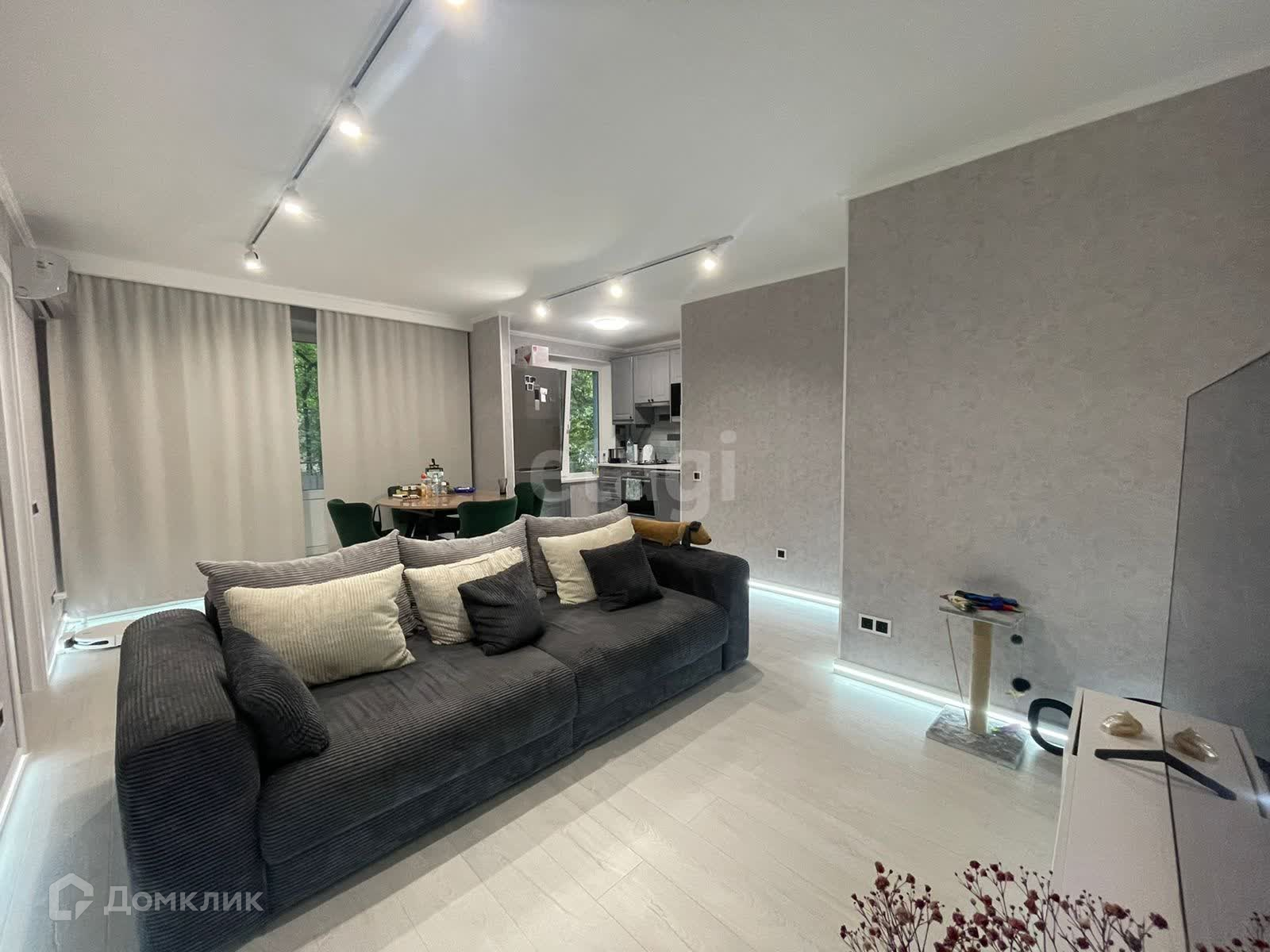 Купить 2-комнатную квартиру, 45 м² по адресу Москва, улица Архитектора ...