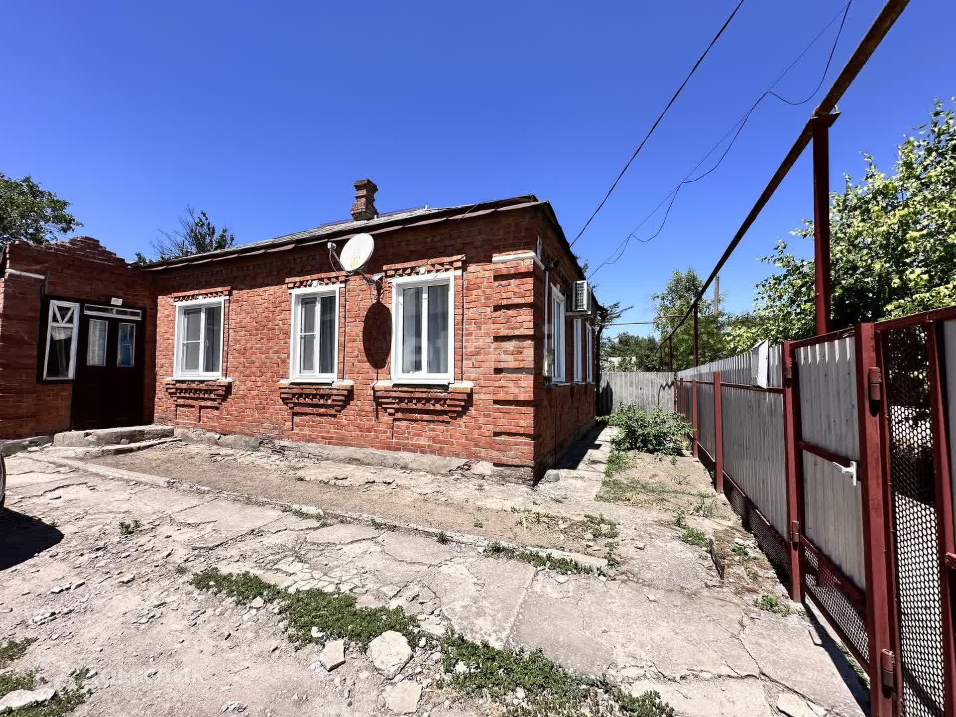 Купить дом, 71.1 м² по адресу Краснодарский край, Ейский район, станица  Ясенская за 3 200 000 руб. в Домклик — поиск, проверка, безопасная сделка с  жильем в офисе Сбербанка.