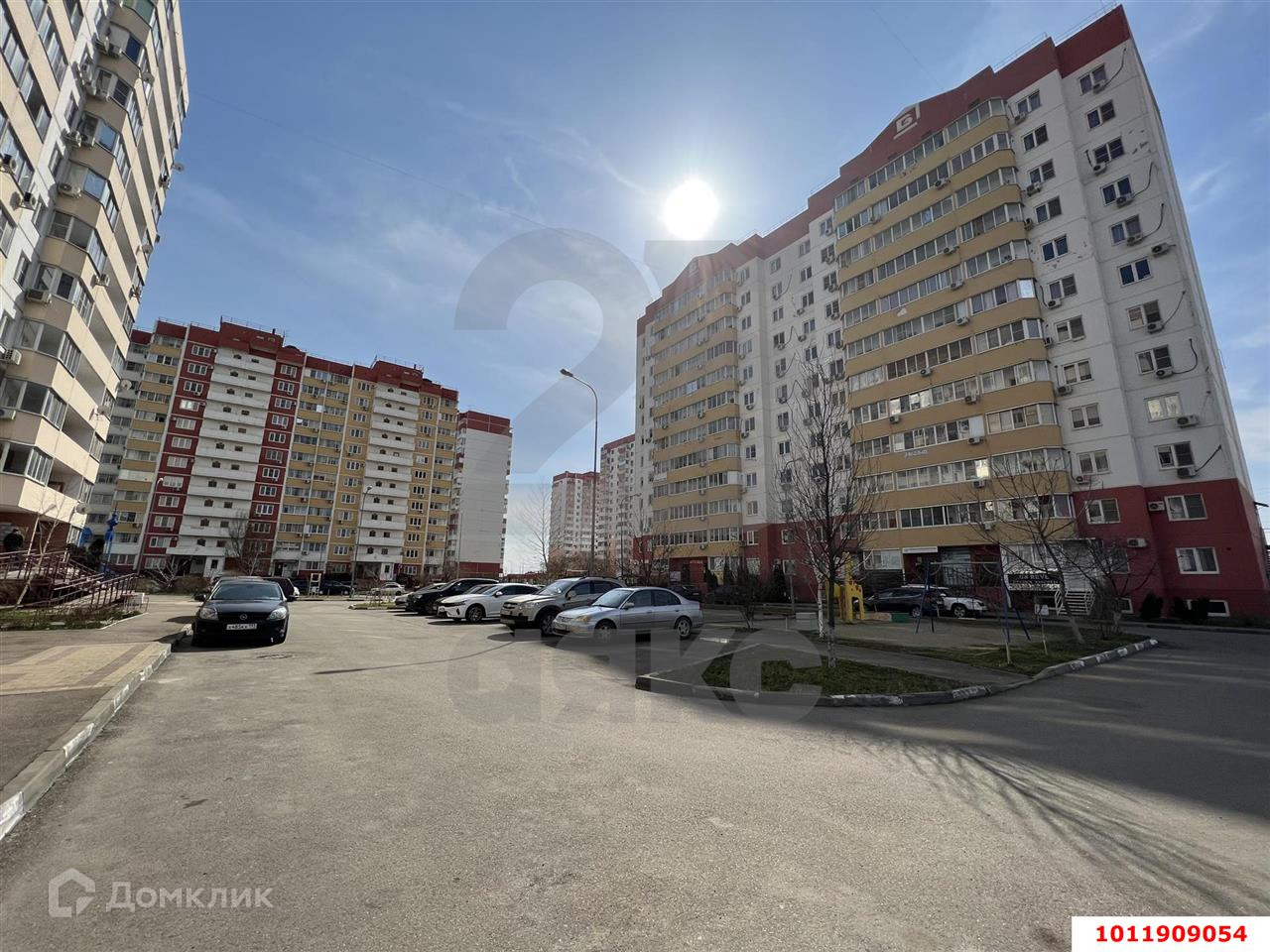 Купить торговое помещение, 38 м² по адресу Краснодар, Карасунский