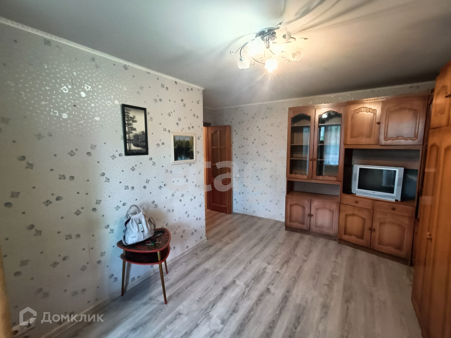 Купить 1-комнатную квартиру, 36.3 м² по адресу Брянск, улица Костычева, 64,  3 этаж за 3 100 000 руб. в Домклик — поиск, проверка, безопасная сделка с  жильем в офисе Сбербанка.