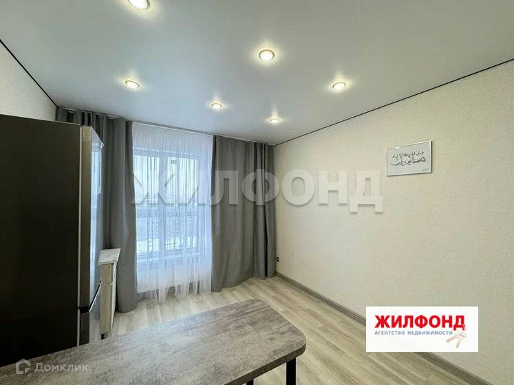 Новосибирск, улица Есенина, 12Б - Bild 4