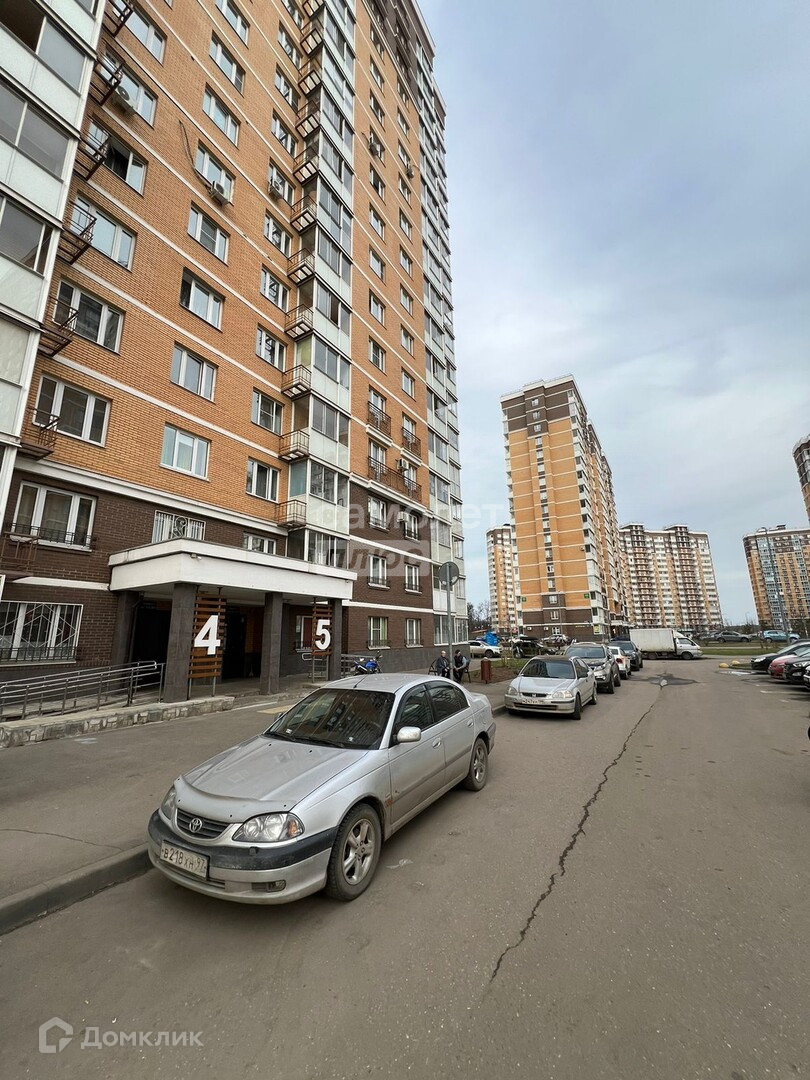 Купить 1-комнатную квартиру, 32.8 м² по адресу Московская область, Люберцы,  микрорайон Зенино ЖК Самолёт, улица Дружбы, 5к2, 3 этаж, метро Некрасовка  за 6 600 000 руб. в Домклик — поиск, проверка, безопасная