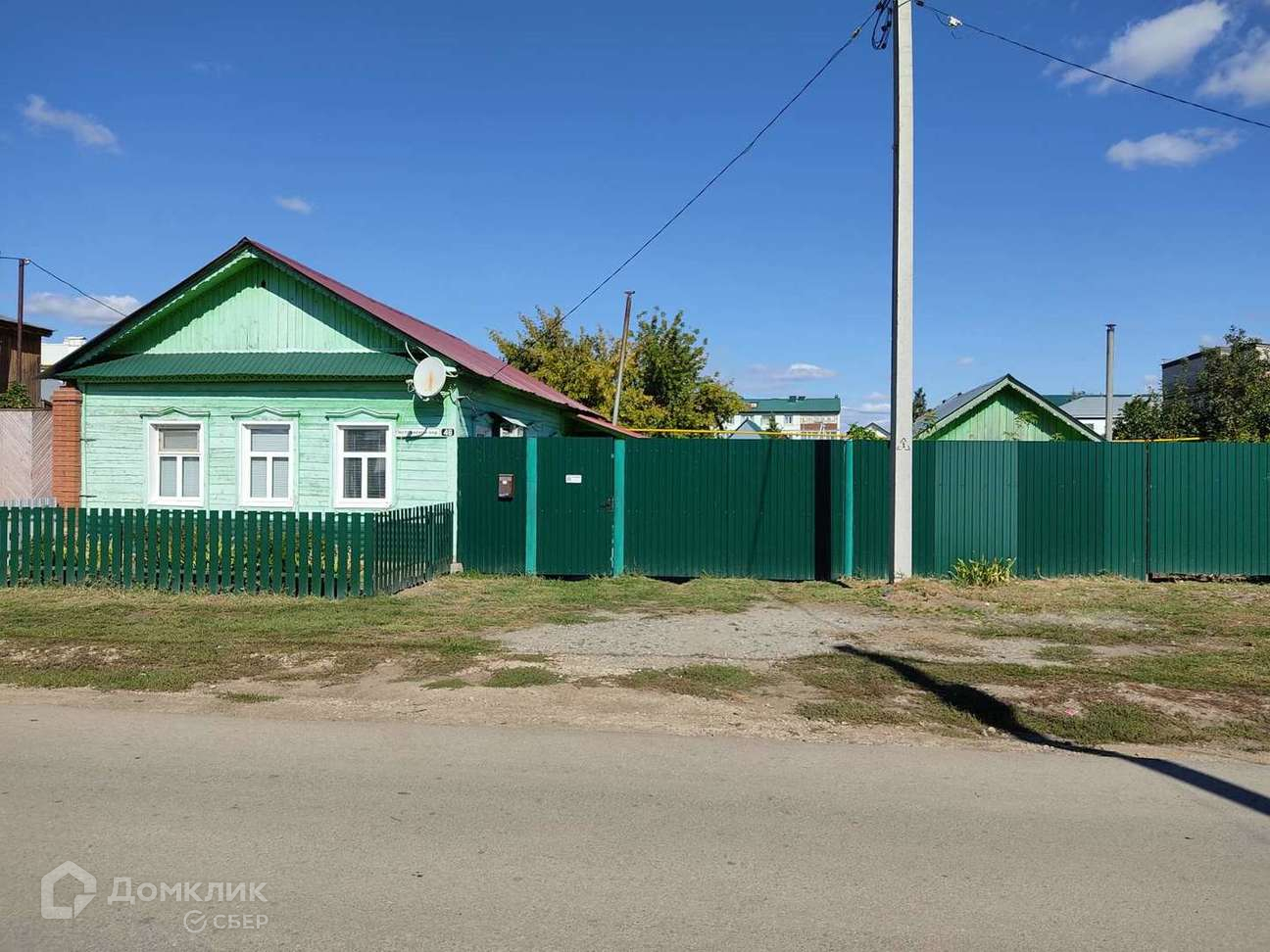 Пестравка самарская область. Село Пестравка Самарская область. Пестравка Самарская область красный дом. Село Пестравка красный дом. Пестравка хлеборобов дом 49.