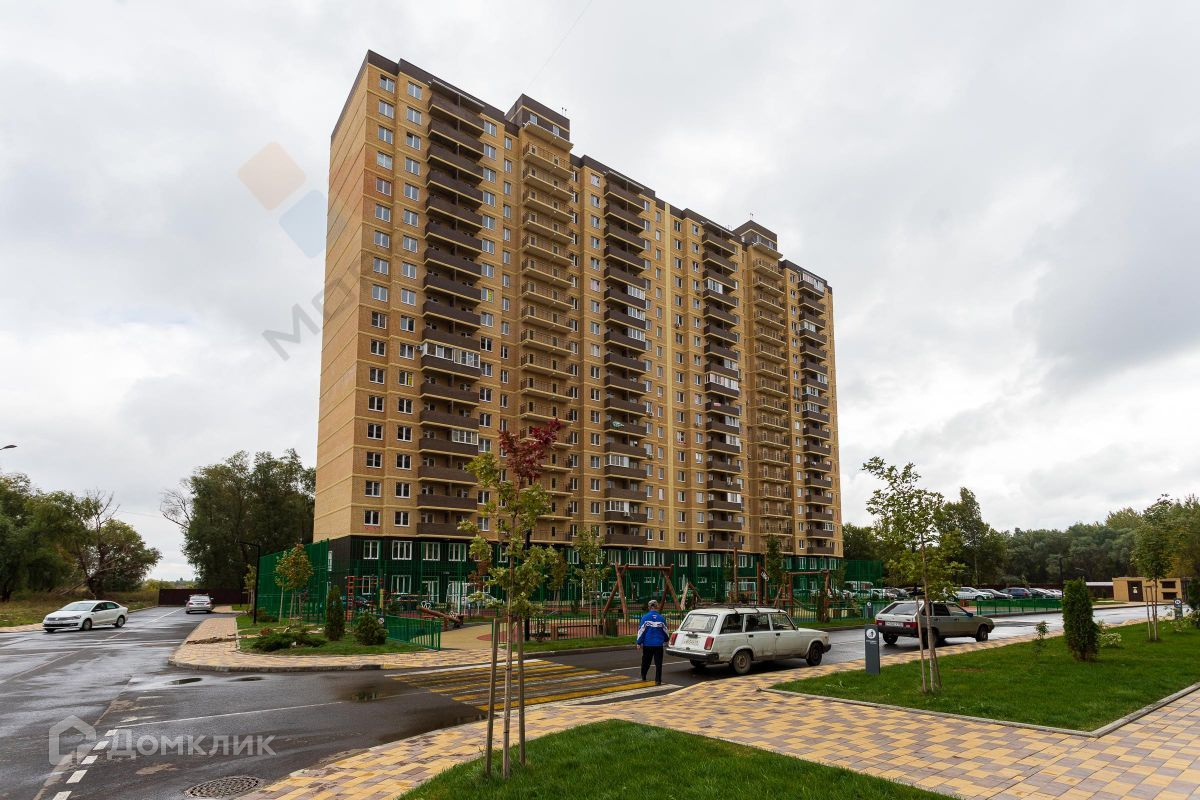 Купить 3-комнатную квартиру, 78.6 м² по адресу Краснодар, Карасунский  внутригородской округ, микрорайон Гидростроителей, улица Снесарева, 17/1к2,  15 этаж за 6 900 000 руб. в Домклик — поиск, проверка, безопасная сделка с  жильем в офисе Сбербанка.