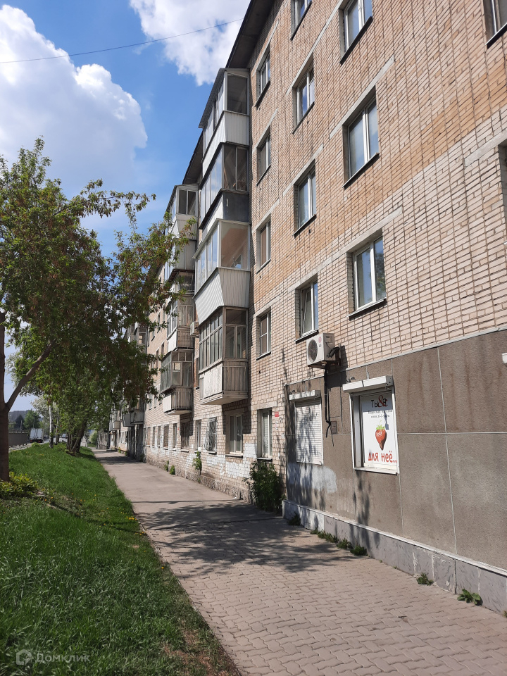 Фурманова 26 екб. Фурманова 24 екатеринбург. Фурманов 24. Фурманова 5 аптека. Улица фурманова 24.