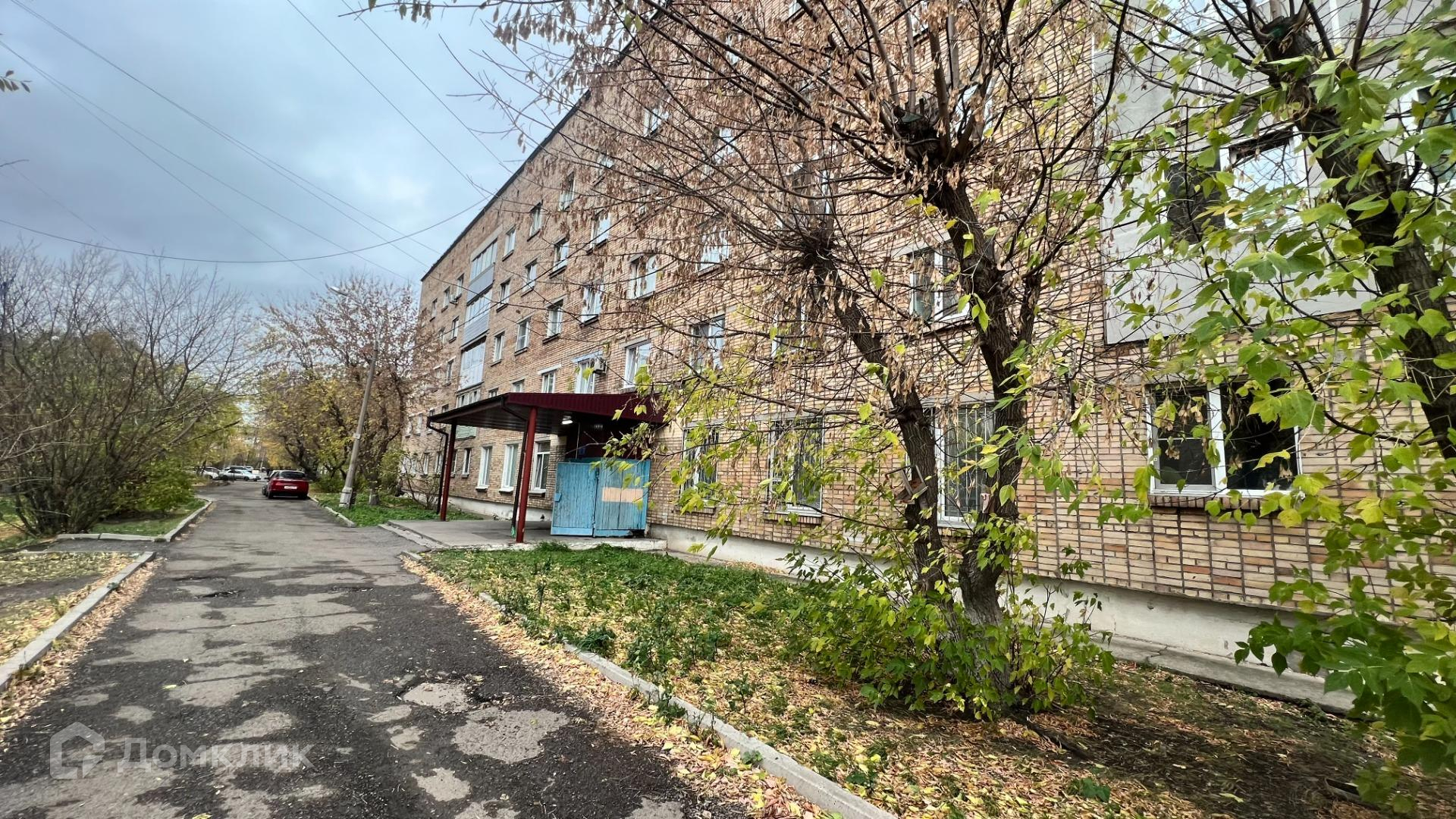 Улица парашютная красноярск. Красноярск улица парашютная 19. Парашютная 21 красноярск. Парашютная 21 красноярск. Ул парашютная 23 красноярск.