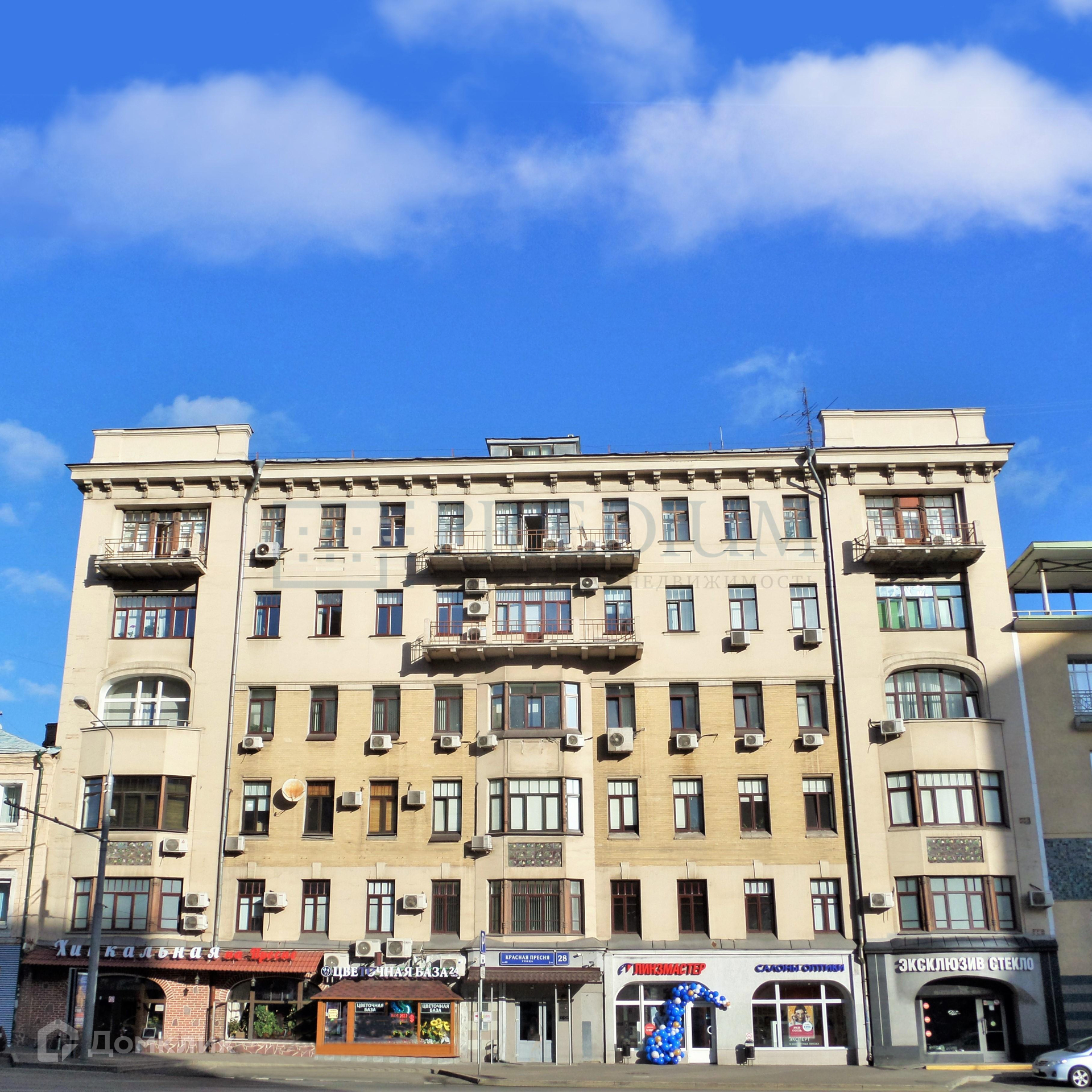 Палочки ул красная пресня 48в фото Купить офис, 571 м² по адресу Москва, улица Красная Пресня, 28, 2 этаж, метро Ул