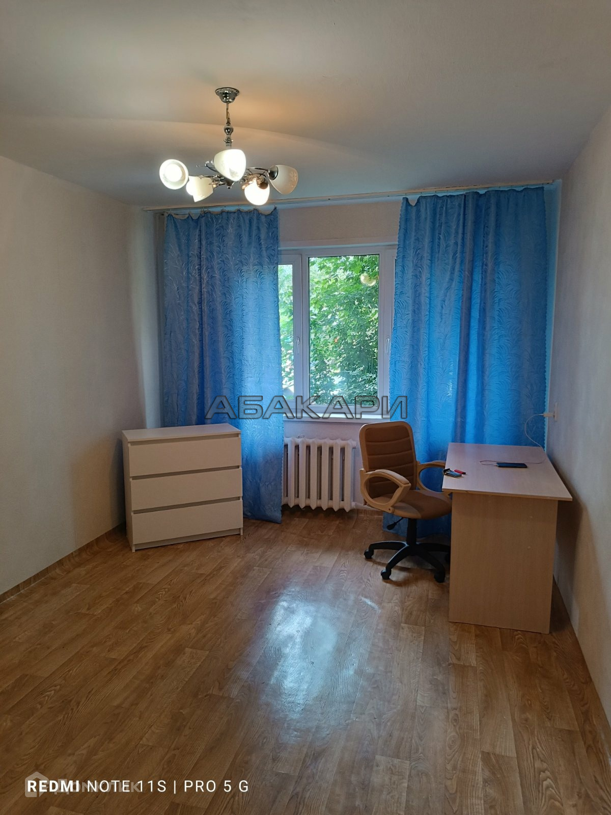 Снять 1-комнатную квартиру, 30 м² по адресу Красноярск, улица  Комбайностроителей, 3, 1 этаж по цене 23 000 руб. в месяц - Домклик —  поиск, проверка, безопасная сделка с жильем в офисе Сбербанка.