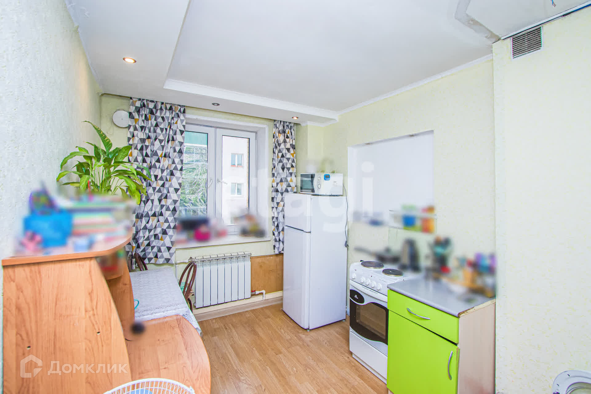 Купить 1-комнатную квартиру, 29.9 м² по адресу Улан-Удэ, 112-й квартал ...