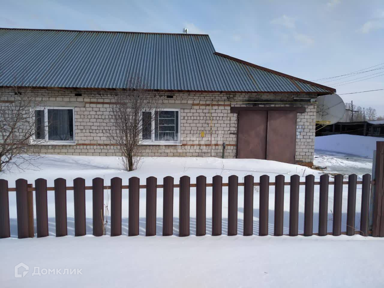 Купить часть дома по адресу Алтайский край, Павловский район, село Павловск,  Снежный переулок, 11 за 5 100 000 руб. в Домклик — поиск, проверка,  безопасная сделка с жильем в офисе Сбербанка.