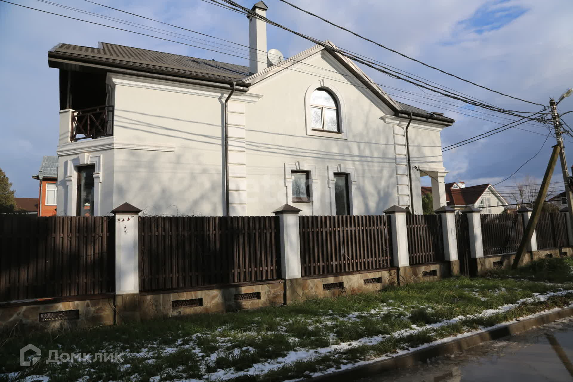 Купить дом, 361.4 м² по адресу Краснодар, микрорайон имени Н.И. Вавилова,  улица Вавилова, 5 за 38 850 000 руб. в Домклик — поиск, проверка,  безопасная сделка с жильем в офисе Сбербанка.