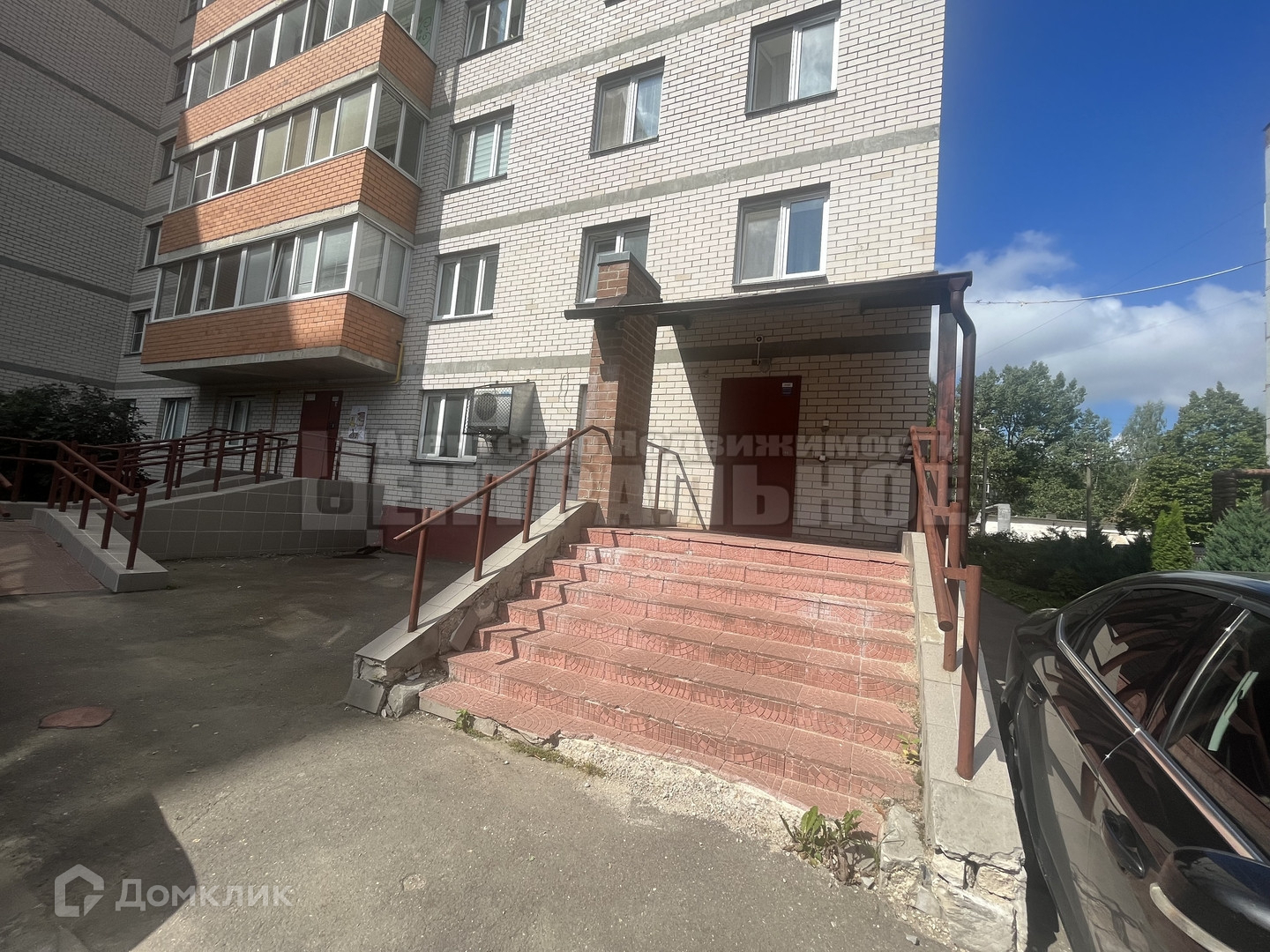 Купить офис, 116.5 м² по адресу Смоленск, улица Попова, 52А, 1 этаж за 5  490 000 руб. в Домклик — поиск, проверка, безопасная сделка с недвижимостью  в офисе Сбербанка.