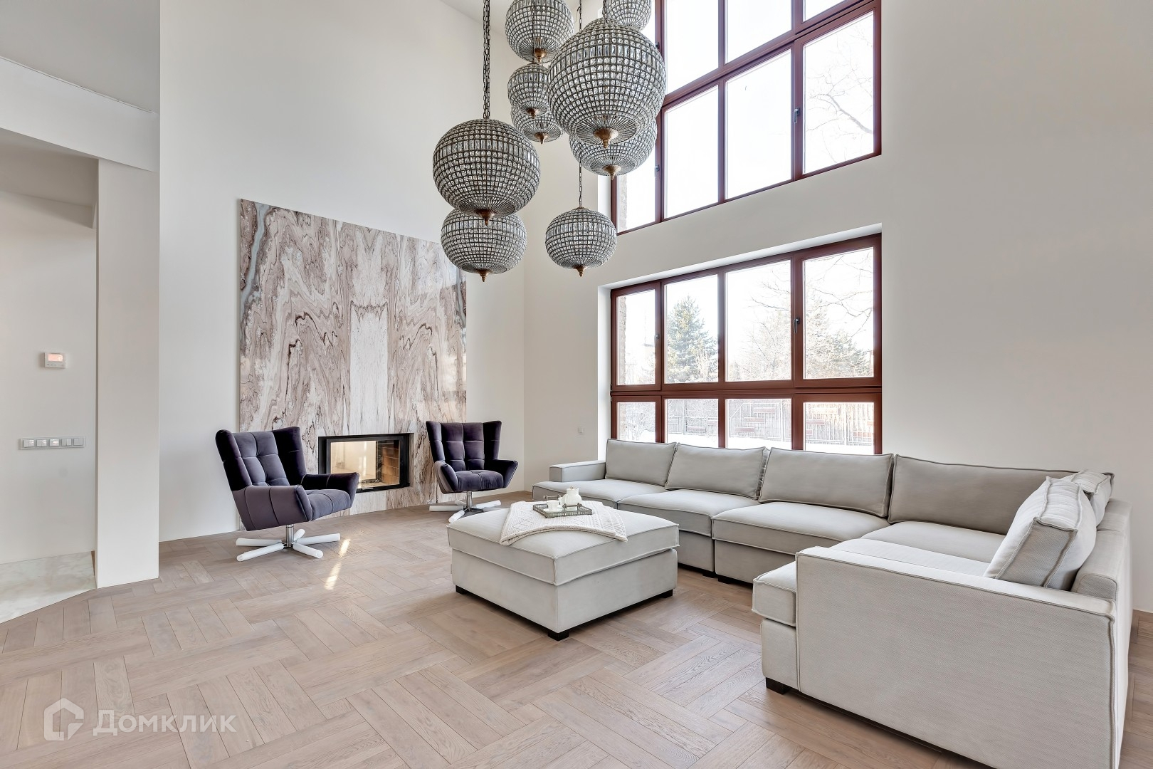 Dom, 700 m²