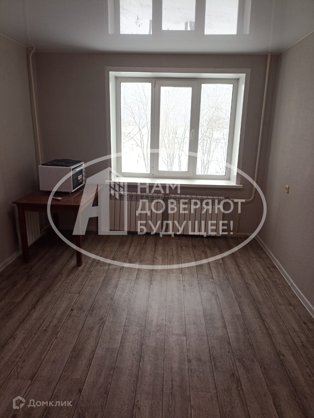 Купить комнату в 1-комн. квартире, 16.7 м² по адресу Пермский край,  Чайковский, улица Ленина, 63/2, 2 этаж за 750 000 руб. в Домклик — поиск,  проверка, безопасная сделка с жильем в офисе Сбербанка.