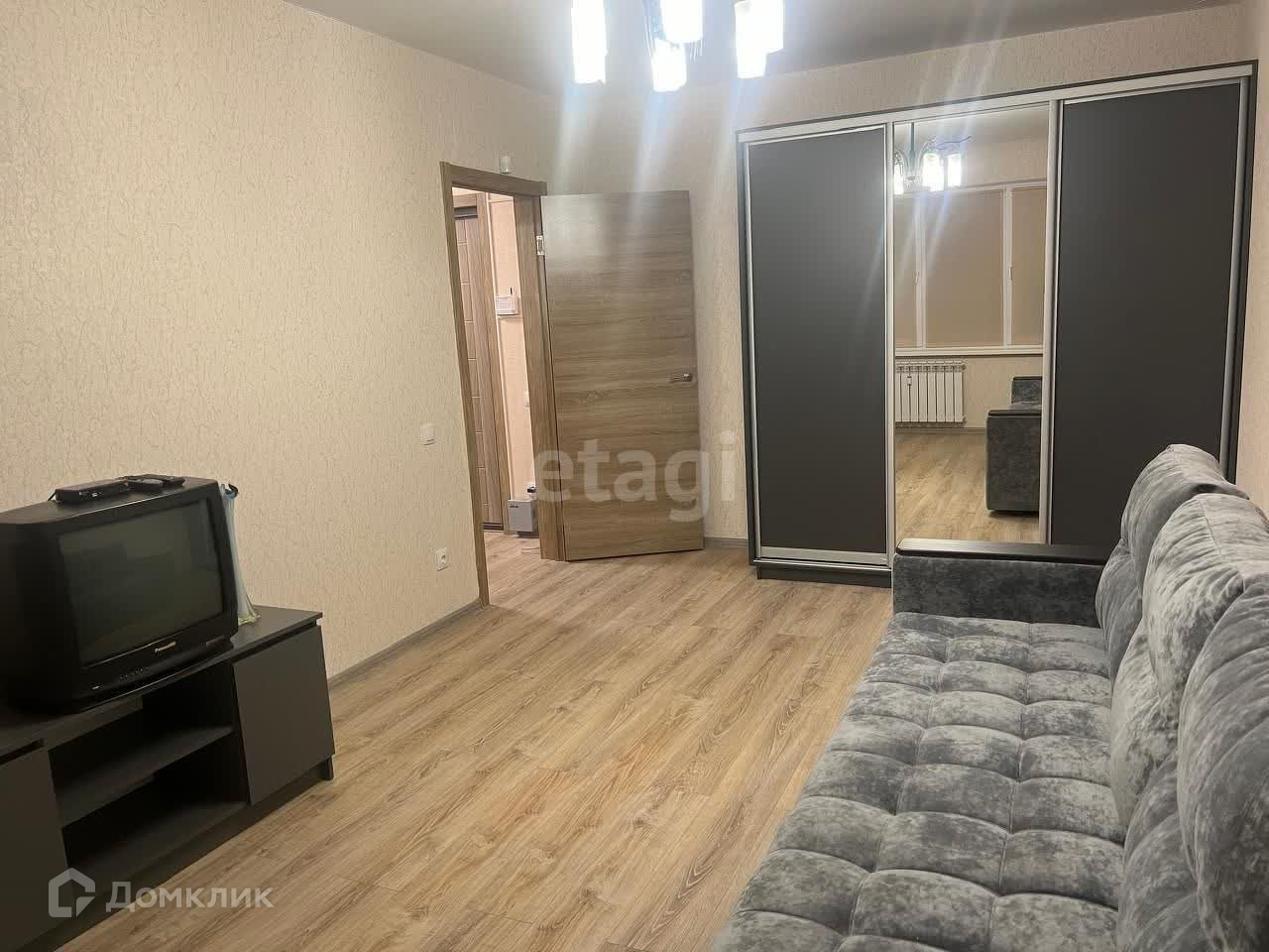 Снять 1-комнатную квартиру, 38 м² по адресу Воронеж, Крымская улица, 3/1,  10 этаж по цене 20 000 руб. в месяц - Домклик — поиск, проверка, безопасная  сделка с жильем в офисе Сбербанка.