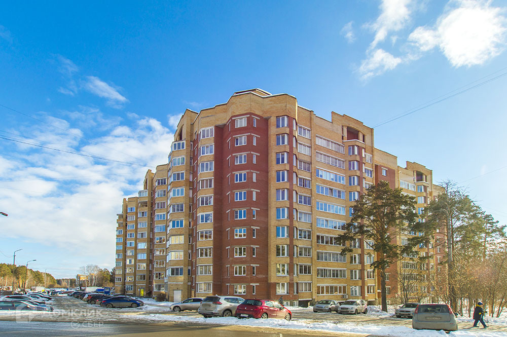 Рощинская 72а екатеринбург. Рощинская 72а. 72-а. Рощинская 72а екатеринбург. Рощинская 72 екатеринбург сосновый бор.