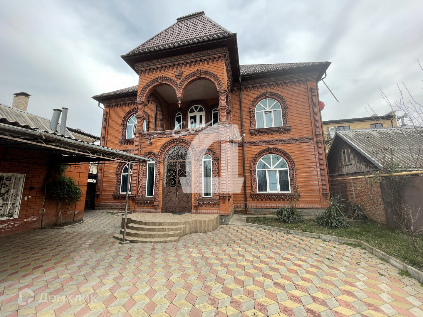 Снять дом в город краснодар. Дом в краснодаре аренда.