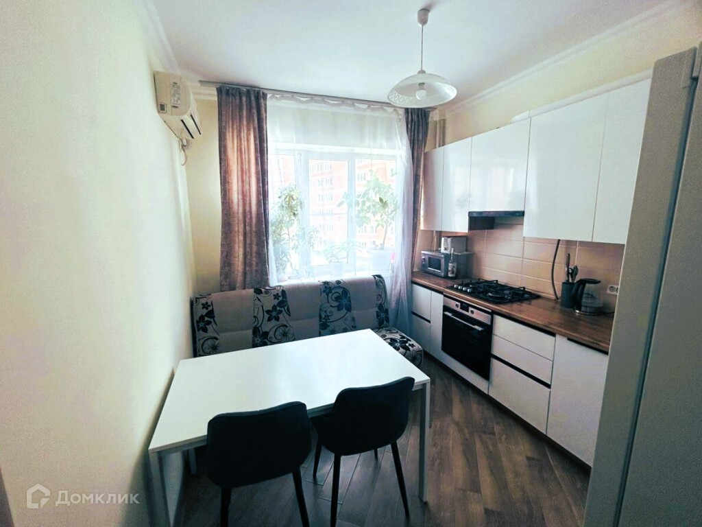 Купить 1-комнатную квартиру, 31.4 м² по адресу Республика Адыгея,  Тахтамукайский район, посёлок городского типа Яблоновский, улица  Тургеневское Шоссе, 1Гк6, 3 этаж за 3 450 000 руб. в Домклик — поиск,  проверка, безопасная