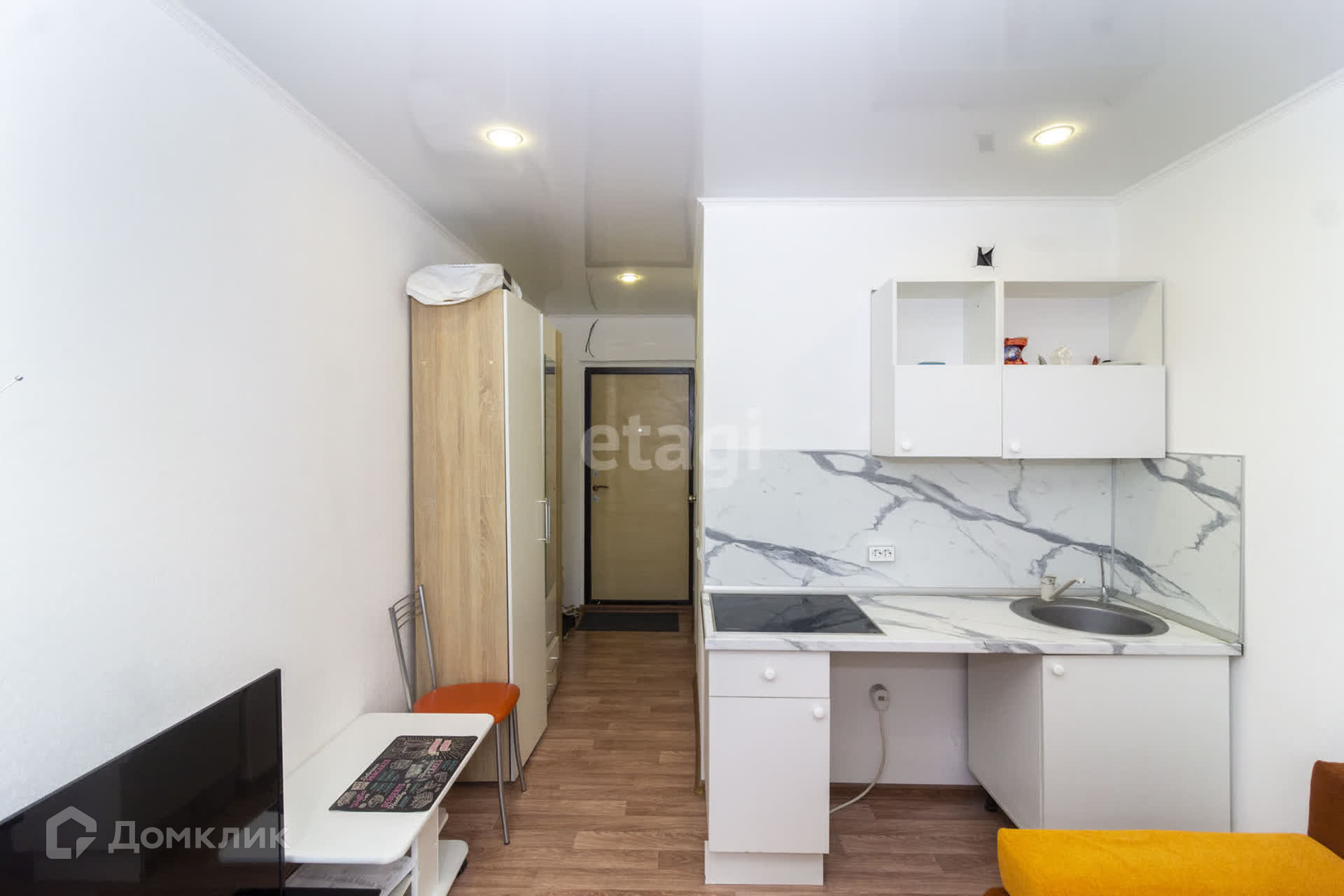 Купить студию, 15.5 м² по адресу Тюмень, улица Новосёлов, 115, 9 этаж за 2  980 000 руб. в Домклик — поиск, проверка, безопасная сделка с жильем в  офисе Сбербанка.