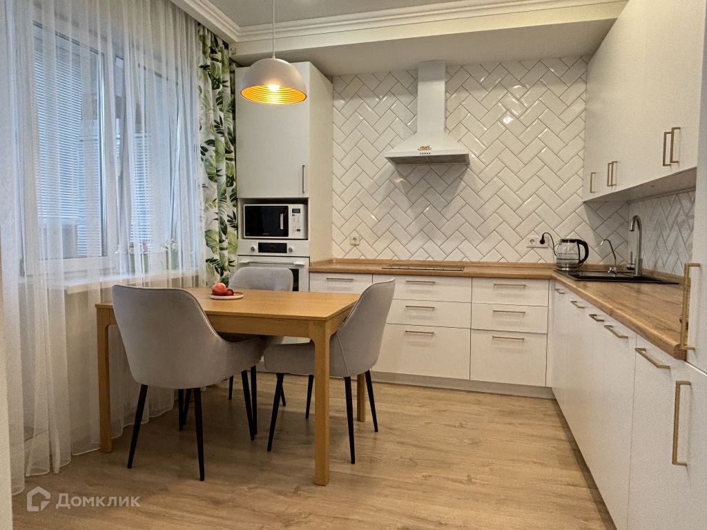 Купить 3-комнатную квартиру, 82.8 м² по адресу Тверь, Оснабрюкская улица,  29, 16 этаж за 9 500 000 руб. в Домклик — поиск, проверка, безопасная  сделка с жильем в офисе Сбербанка.