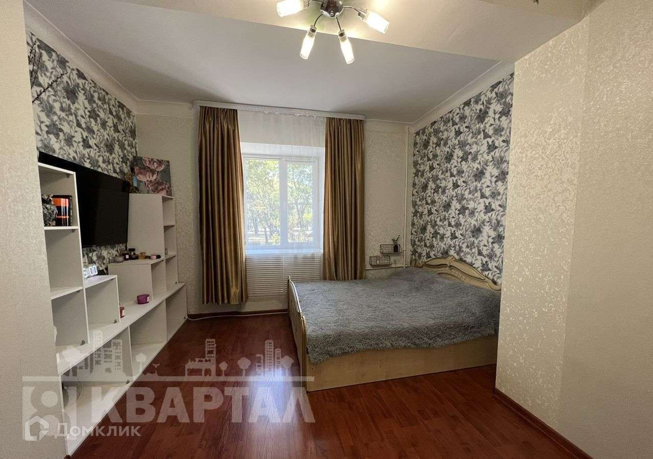 Купить 2-комнатную квартиру, 51.9 м² по адресу Краснодарский край,  Новороссийск, Мичуринский переулок, 2, 1 этаж за 8 100 000 руб. в Домклик —  поиск, проверка, безопасная сделка с жильем в офисе Сбербанка.