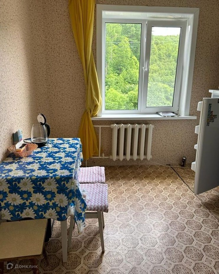 Снять 1-комнатную квартиру, 33 м² по адресу Сахалинская область, Южно ...