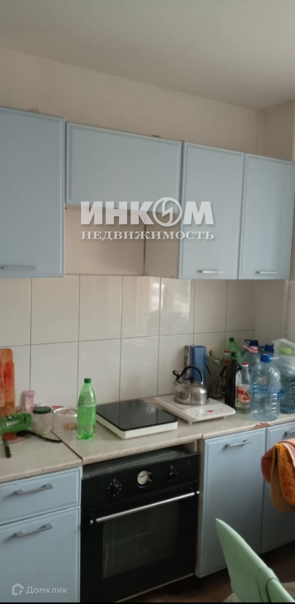 Москва, улица Лётчика Ульянина, 6 - Meer
