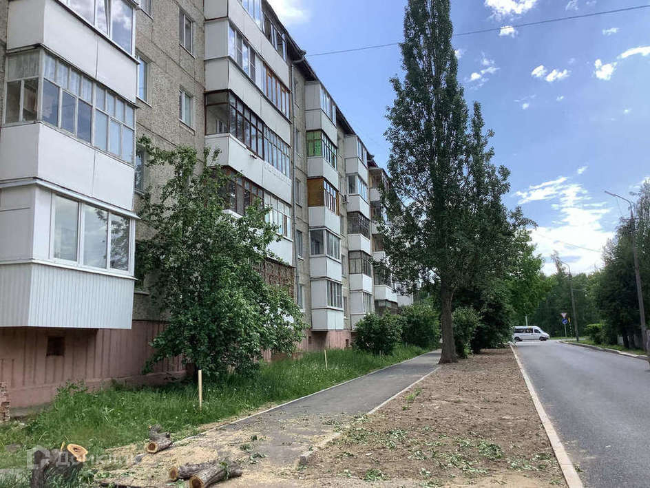Козьмодемьянск комсомольская 32 фото дома. Ул. Комсомольская 32 медведево. Медведево комсомольская 9. Парикмахерская медведево.