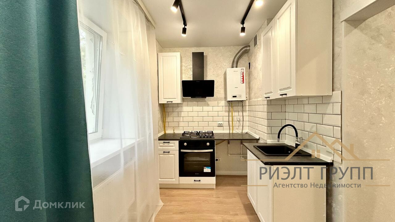 Купить 1-комнатную квартиру, 30.3 м² по адресу Республика Татарстан, Казань,  Ново-Савиновский район, Октябрьская улица, 40, 1 этаж, метро Северный  вокзал за 4 850 000 руб. в Домклик — поиск, проверка, безопасная сделка с  жильем в офисе Сбербанка.